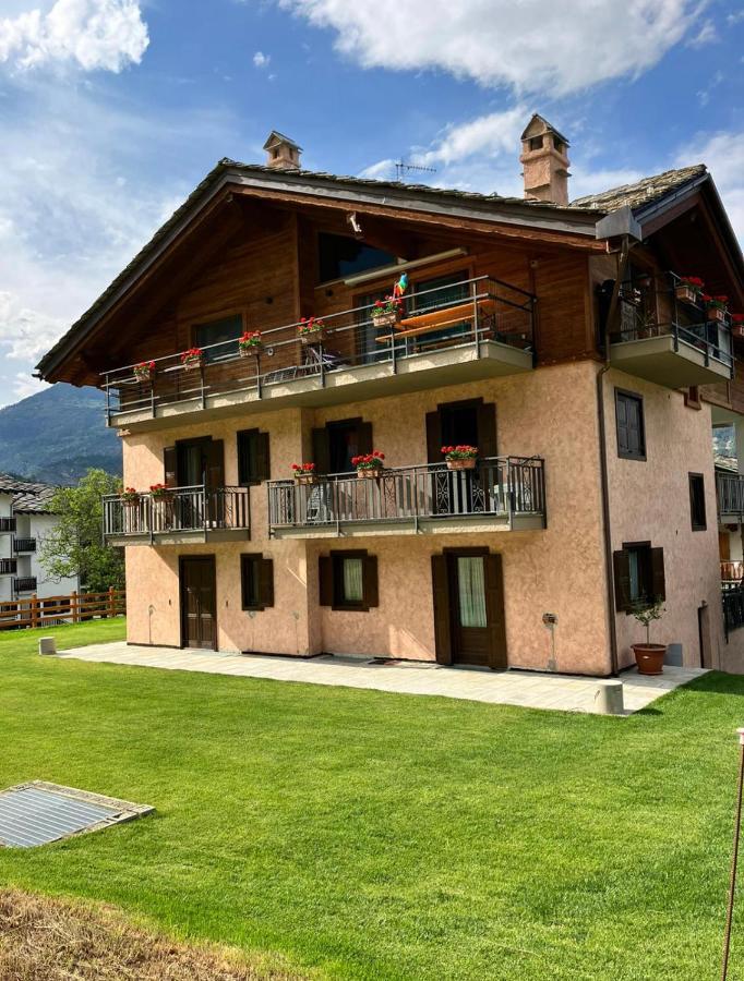 Le Cre Apartamento Introd Exterior foto